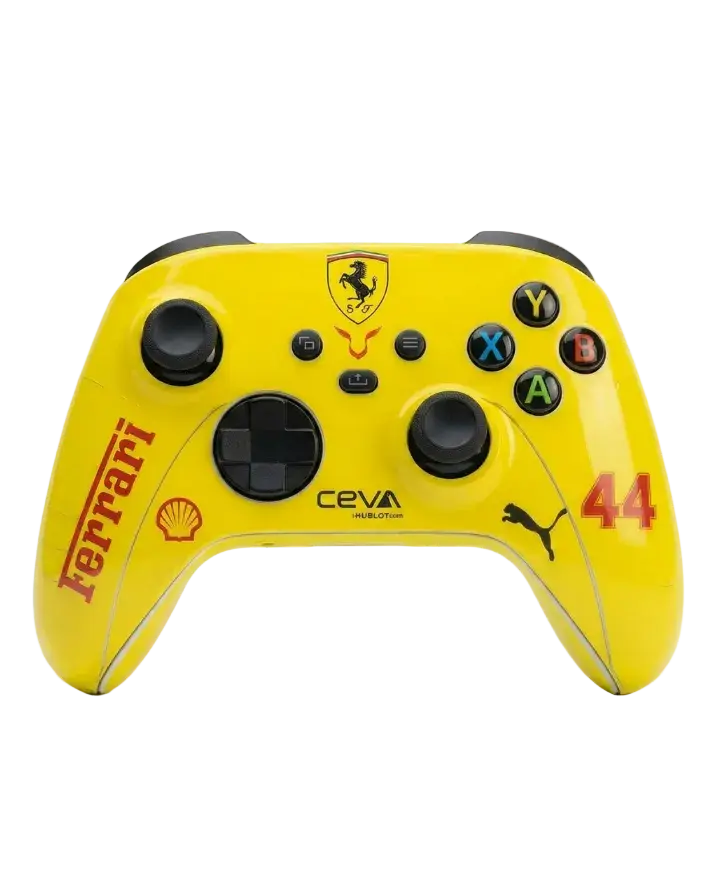 HAMILTON CHAMPION - F1 Edition / Covering Manette Xbox Les covers de Jade